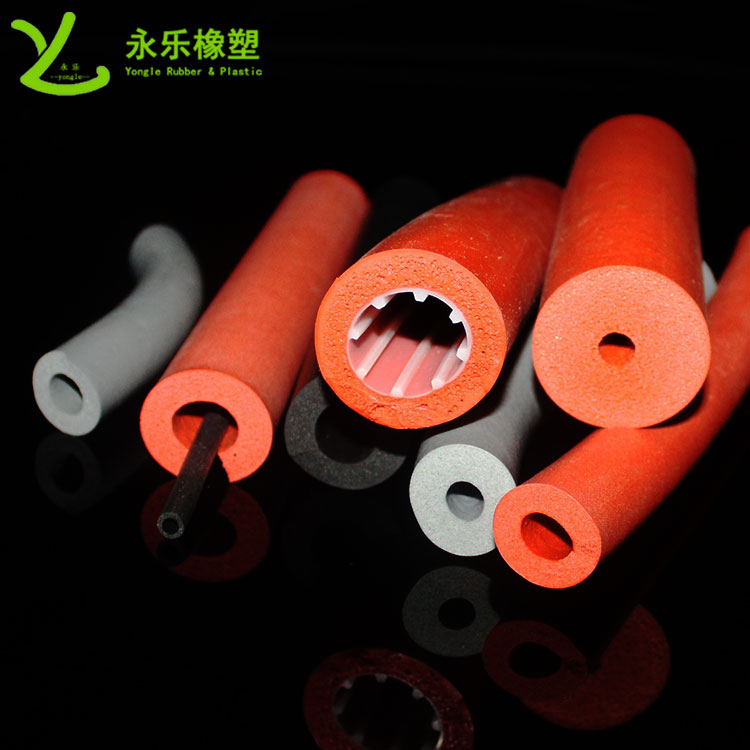 硅膠發(fā)泡管，耐高溫發(fā)泡硅膠管，保溫發(fā)泡硅膠管