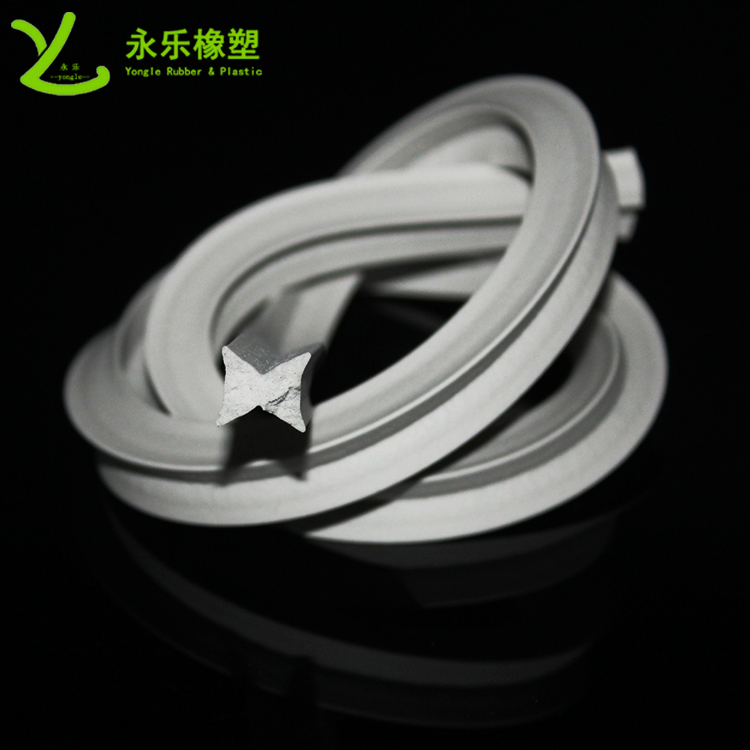 硅膠泡棉膠條，阻燃硅膠泡棉膠條，耐高溫發(fā)泡硅膠條